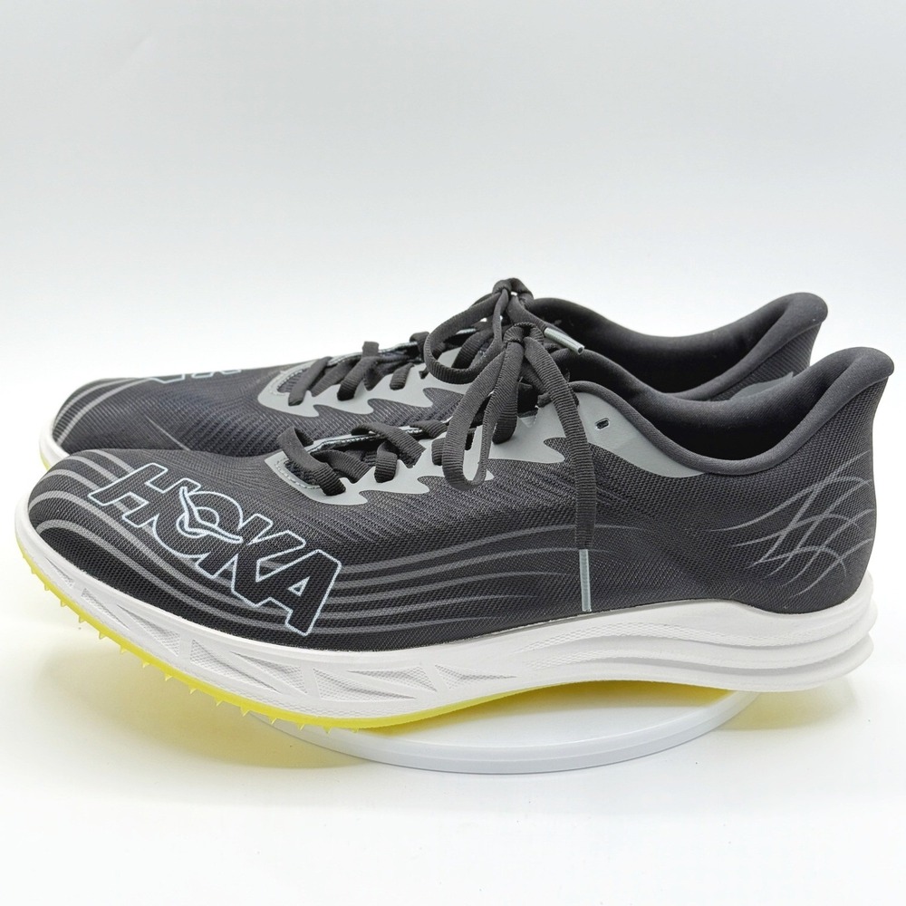 Hoka One One Crescendo MD 2 Track Shoes Size 12 Mens Black White NIB
